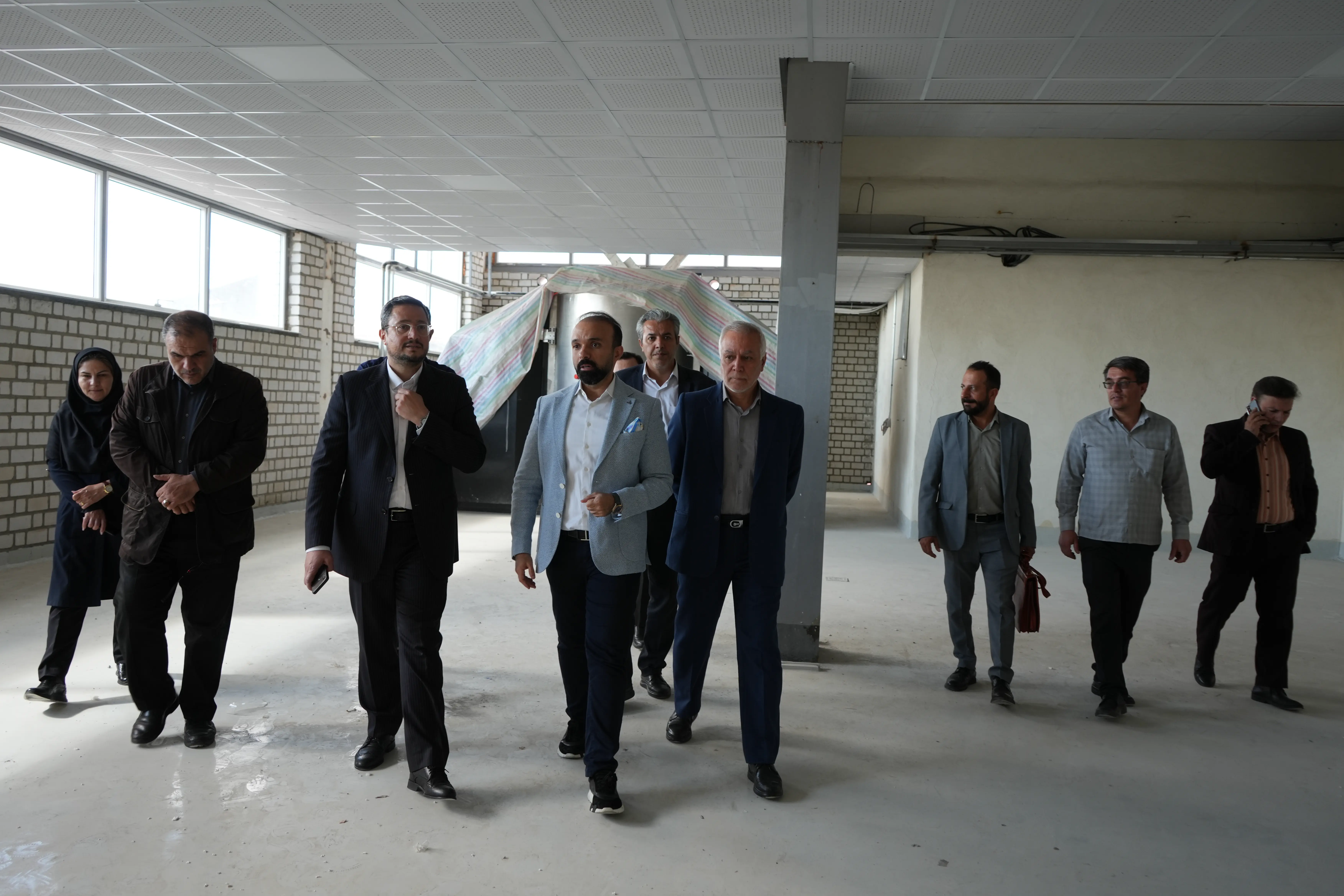 شرکت آلاکس واحد نمونه کشوری